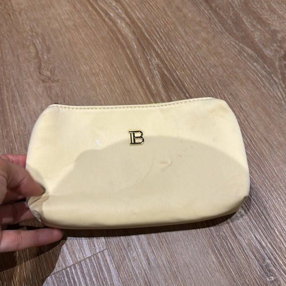 Pre-owned Balmain makeup bag - Picture 2 of 6